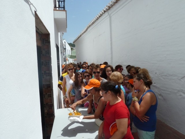 The spanish will always queue for paella