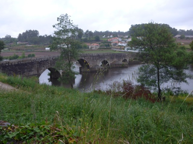 Ancient bridge between Vilarinho and Pedra Furada